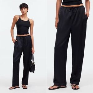 Madewell Pants Petite Pintucked Slim Pull-On Pants in Satin True Black Sz PXL